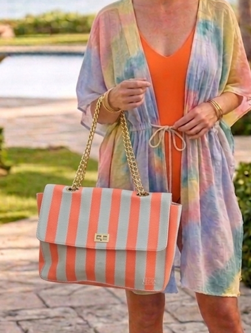 WKND WYFR Creamsicle Striped Woven Beach Tote Bag W/ Gorgeous Gold Chain